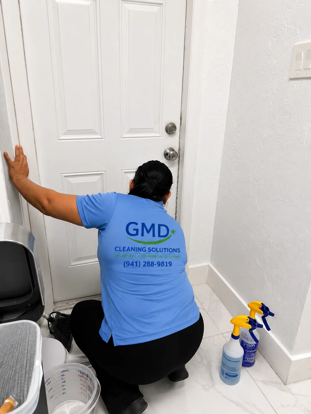 Front door deep cleaning